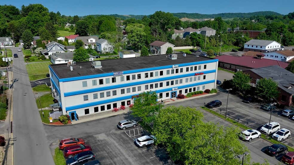 More Photos Of 1111 Van Voorhis Rd, Morgantown Medical For Lease