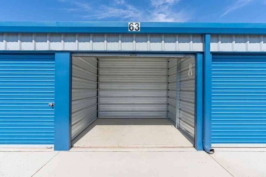 More Photos Of 183 S Austin Rd, Manteca Self Storage For Sale
