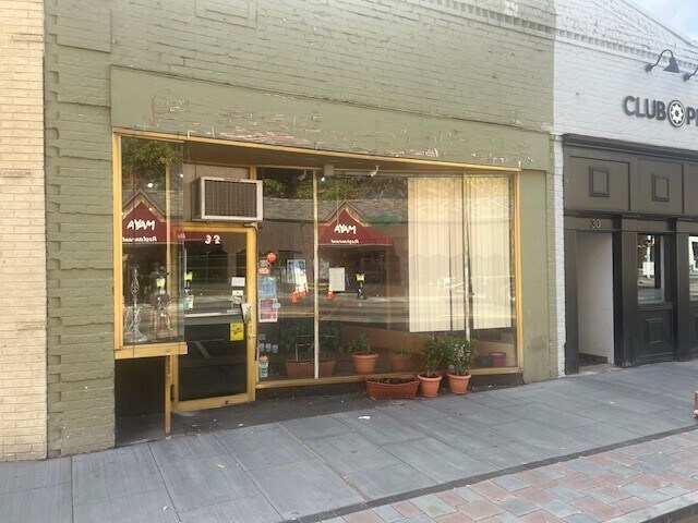 More Photos Of 24-32 E Main St, Mount Kisco Storefront For Lease