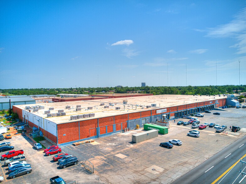 More Photos Of 615 W Wilshire Blvd, Oklahoma City Warehouse For Lease