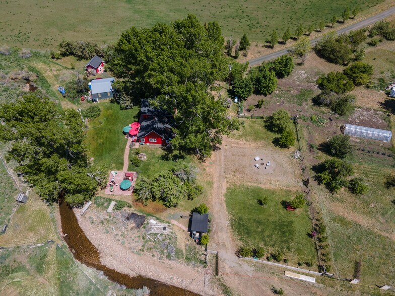 More Photos Of 15682 Highway 395, Lakeview Land For Sale