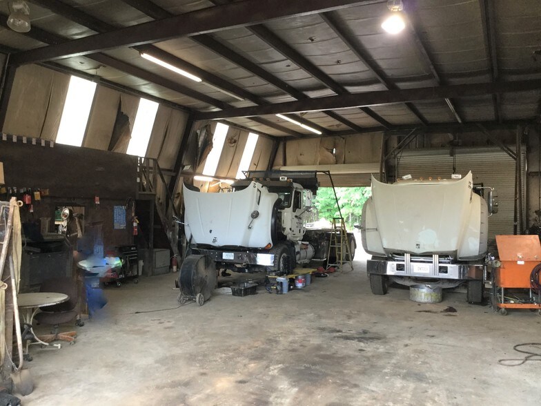 More Photos Of 2509 Lovejoy Rd, Lovejoy Truck Terminal For Sale