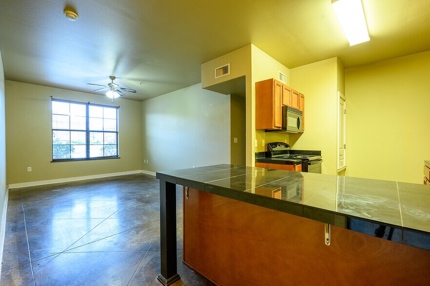 More Photos Of 2400 Market Plaza Dr, Conway Apartments For Sale