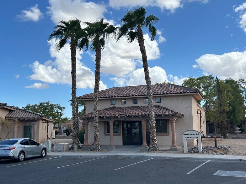 Primary Photo Of 2851 S Avenue B, Yuma Medical For Lease