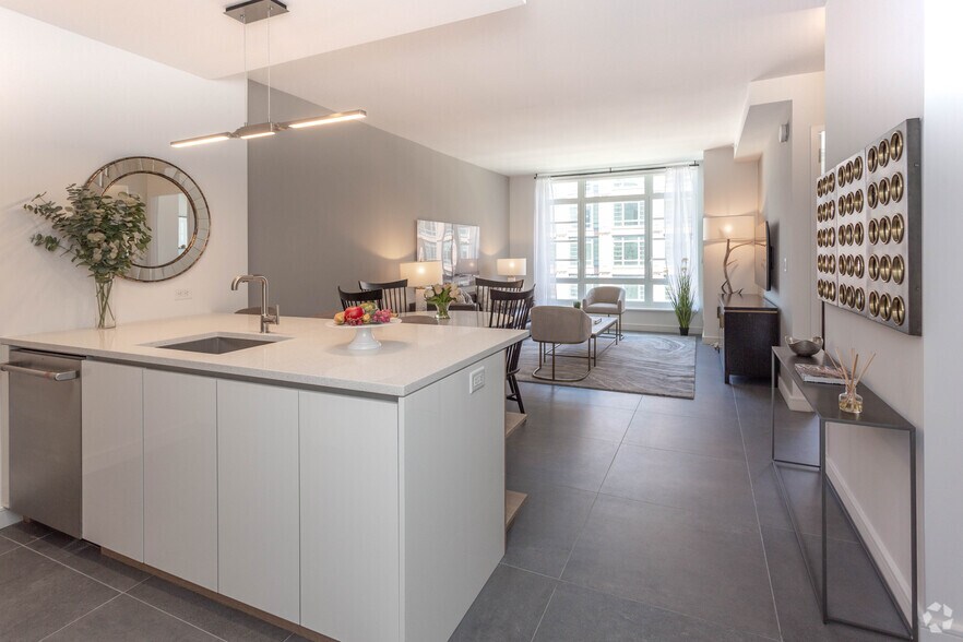 More Photos Of 199 2nd St, Mineola Apartments For Lease