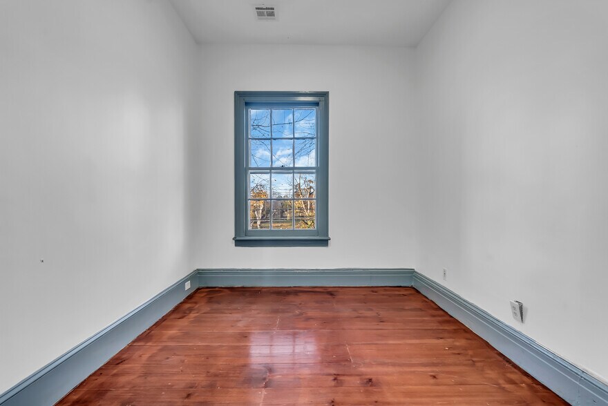 More Photos Of 952 Broadway, West Long Branch Storefront Retail Office For Sale