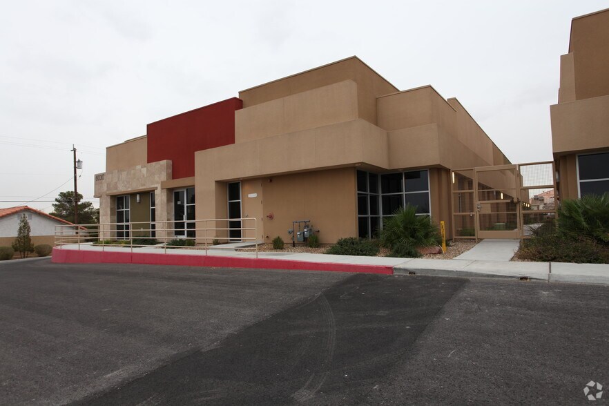 More Photos Of 6030 S Jones Blvd, Las Vegas Office For Sale