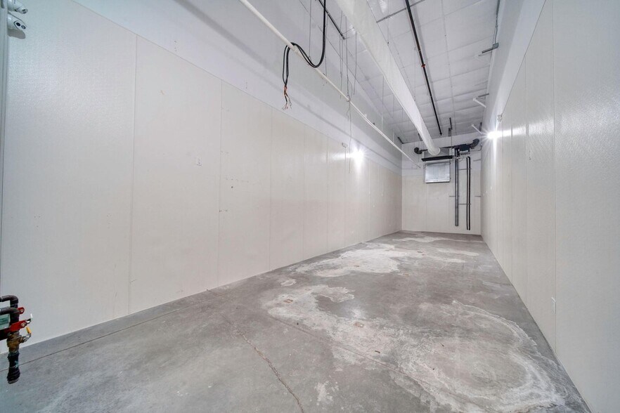 More Photos Of 8975 Page Ave, Jackson Warehouse For Sale