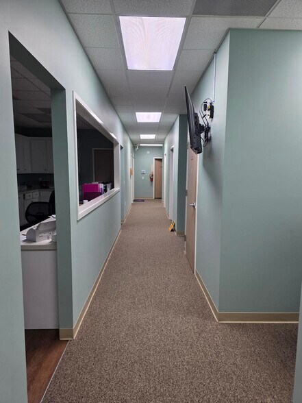 More Photos Of 501 Kings Bay Rd N, Kingsland Medical For Lease
