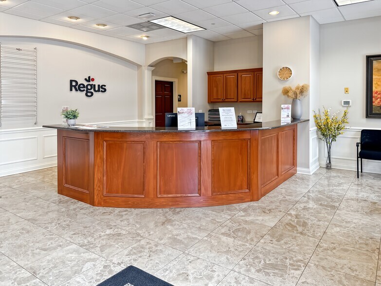 More Photos Of 1870 W Winchester Rd, Libertyville Coworking Space