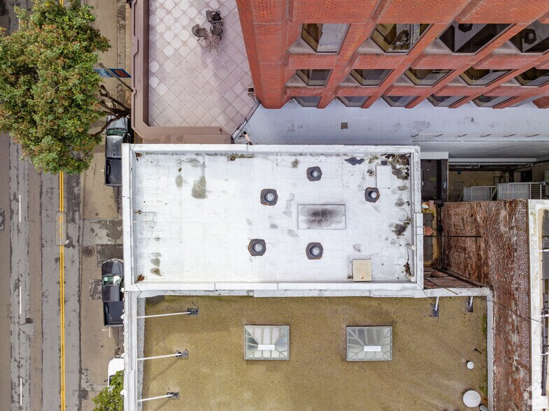 More Photos Of 615 Sansome St, San Francisco Office For Lease