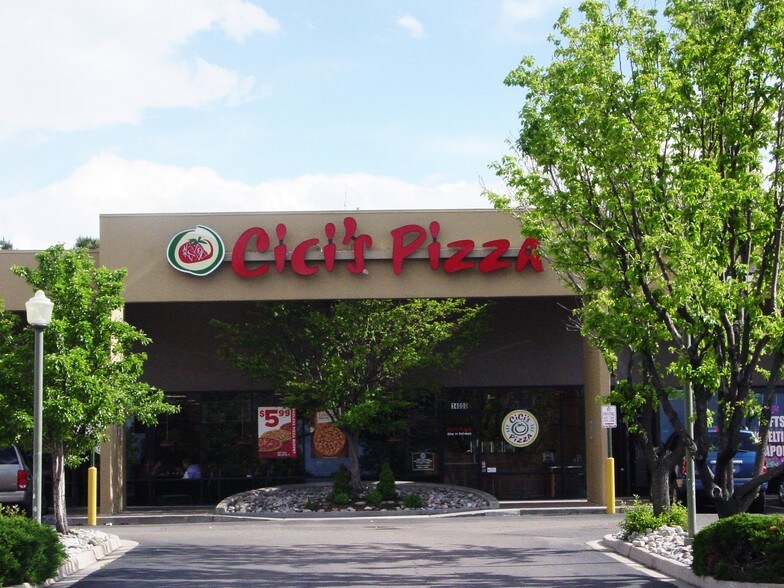 More Photos Of 1140-1160 S Abilene St, Aurora Freestanding For Lease