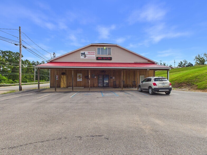 Primary Photo Of 13520 Emerson Ave, Williamstown General Retail For Sale