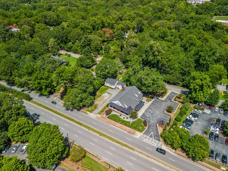 More Photos Of 114 Bulloch Ave, Roswell General Retail For Lease