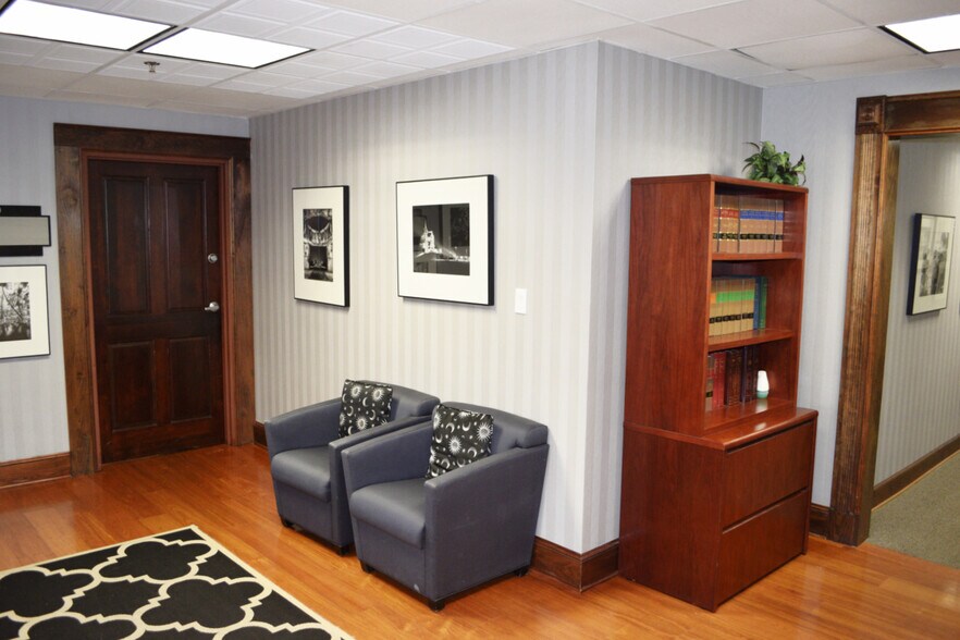 More Photos Of 280 W Canton Ave, Winter Park Office For Lease