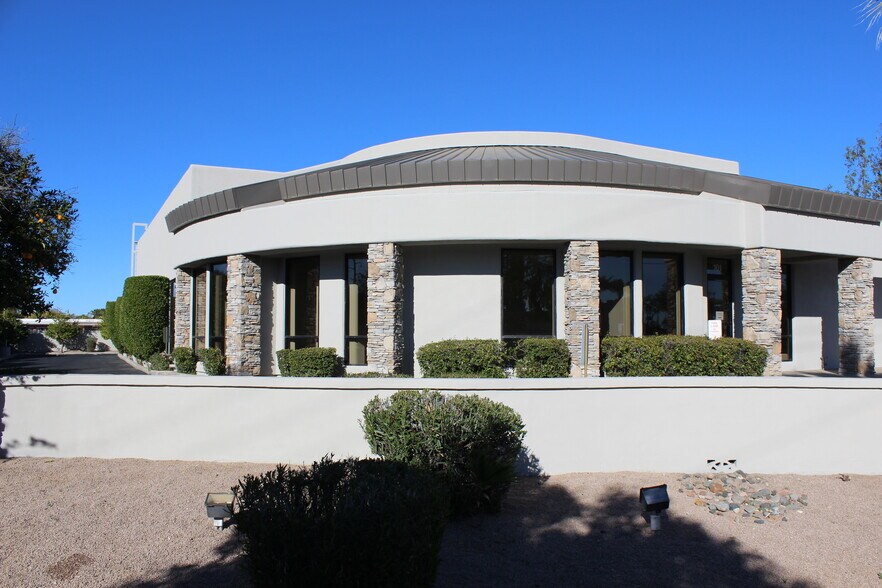 More Photos Of 1930 E Brown Rd, Mesa Office For Lease