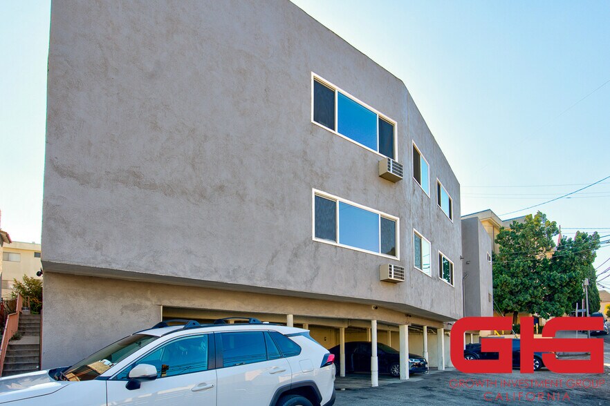 More Photos Of 770 N Hill Pl, Los Angeles Apartments For Sale