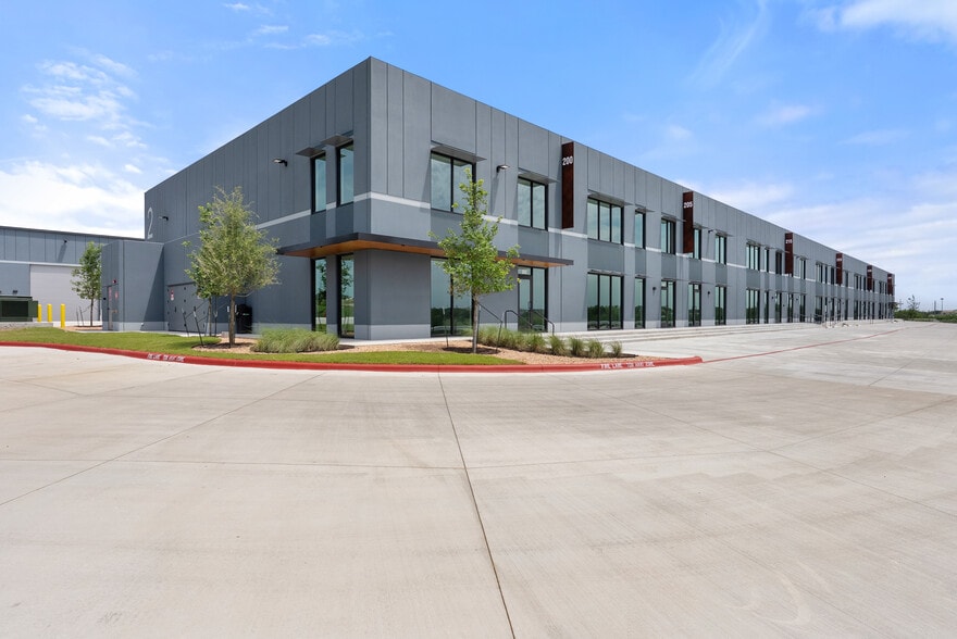Primary Photo Of 1433 Chris Ln, Pflugerville Light Distribution For Lease