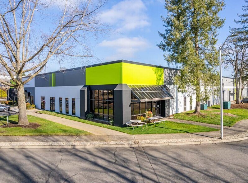 More Photos Of 12150-12180 SW Garden Pl, Tigard Unknown For Lease