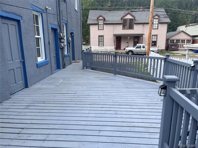 More Photos Of 401 Rose St, Georgetown Multifamily For Sale