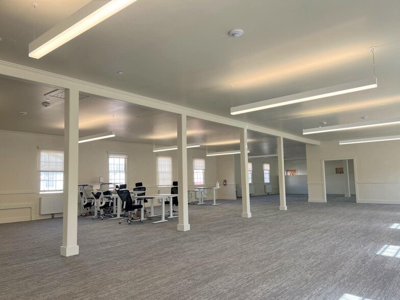 More Photos Of 1163-1167 Gorgas Ave, San Francisco Unknown For Lease