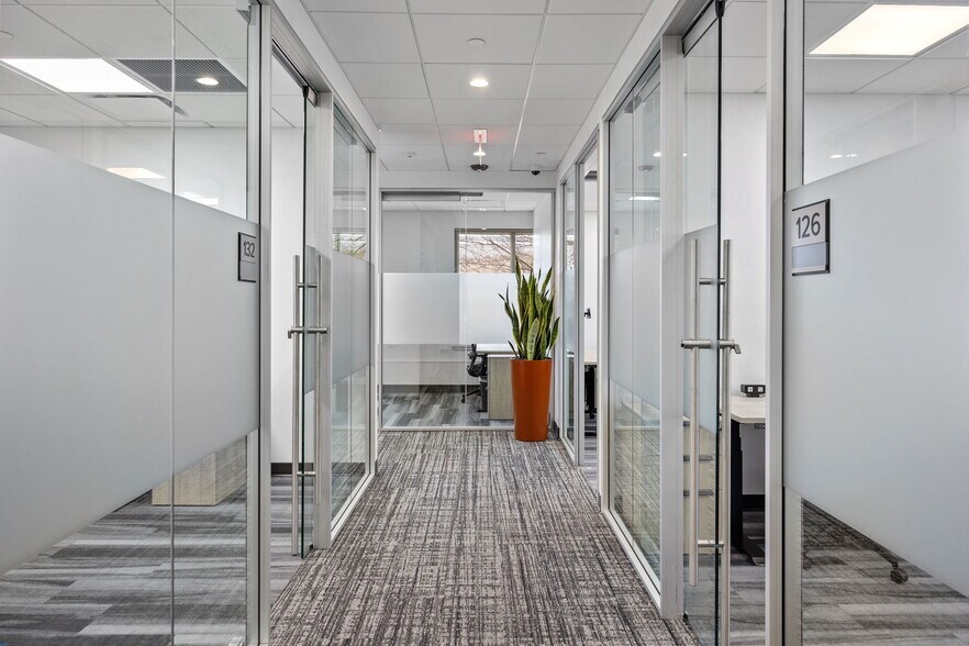 More Photos Of 1000 Northbrook Dr, Trevose Office For Sale