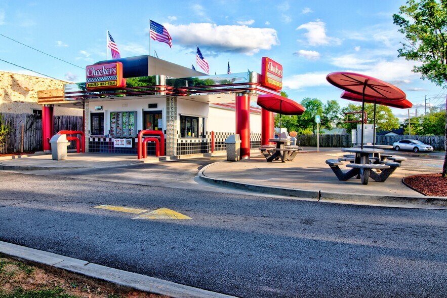 More Photos Of 1720 Walton Way, Augusta Fast Food For Sale