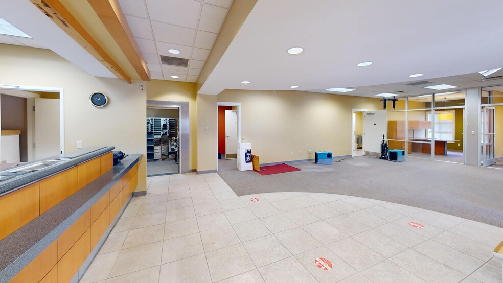 More Photos Of 4636 W Market St, Greensboro Bank For Sale