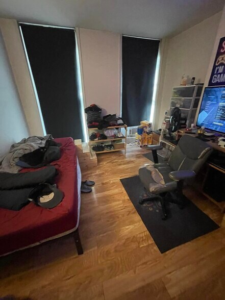 More Photos Of 128 S Market St, Frederick Apartments For Sale