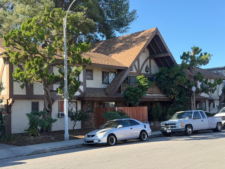 Primary Photo Of 18350 Napa St, Northridge Apartments For Sale