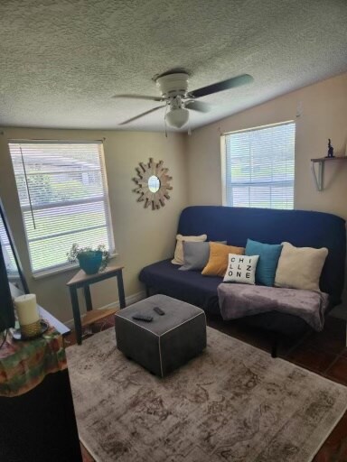 More Photos Of 2848 E Irlo Bronson Memorial Hwy, Kissimmee Storefront Retail Office For Sale