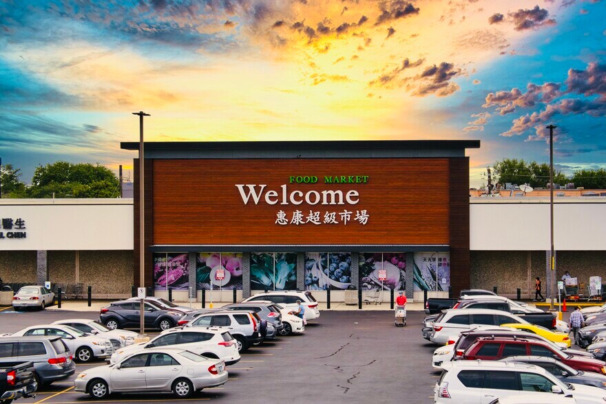 Primary Photo Of 9100-9188 Bellaire Blvd, Houston Unknown For Lease