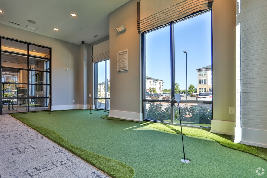 More Photos Of 7420 N Rea Park Ln, Charlotte Apartments For Lease