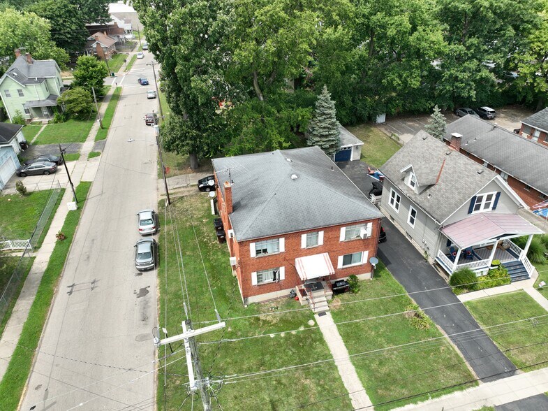 More Photos Of 504 Olden Ave, Arlington Heights Apartments For Sale
