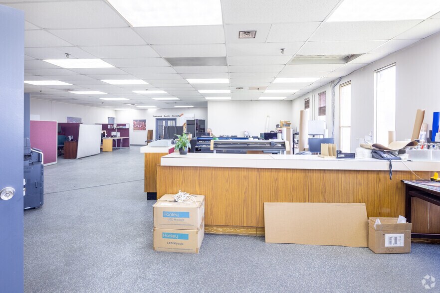 More Photos Of 1140 Blair Rd, Burlington Warehouse For Sale