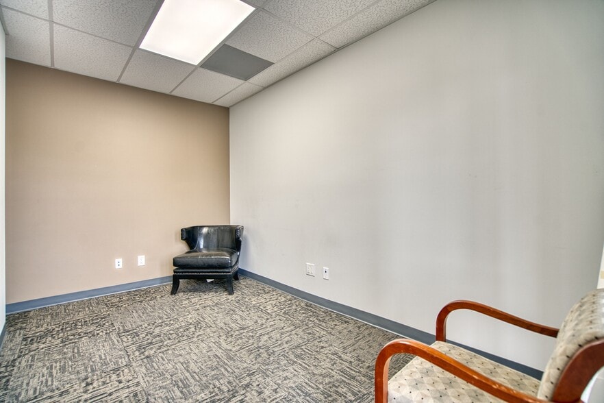More Photos Of 8389 Cherokee St, Denver Freestanding For Sale