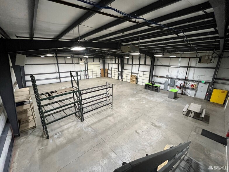 More Photos Of 4000 Patton Ave, Loveland Industrial For Lease