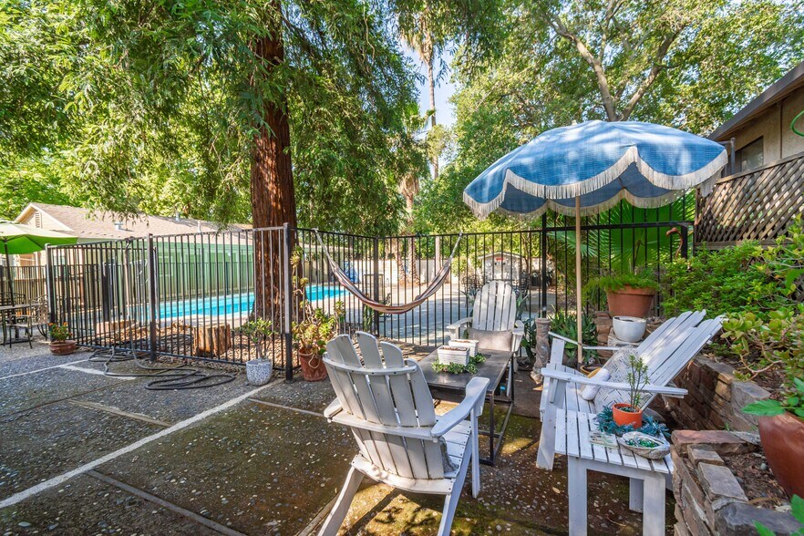 More Photos Of 4224 Crestline Ave, Fair Oaks Apartments For Sale