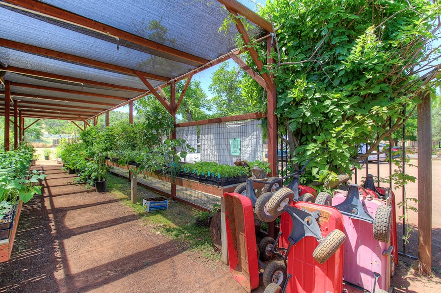 More Photos Of 3360 Old Highway 53, Clearlake Garden Center For Sale
