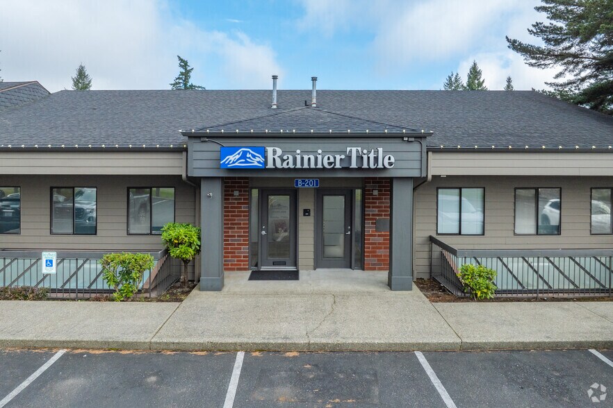 More Photos Of 5775 Soundview Dr, Gig Harbor Office For Lease
