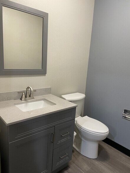 More Photos Of 7307 W 6 W N Rd, Casper Warehouse For Lease