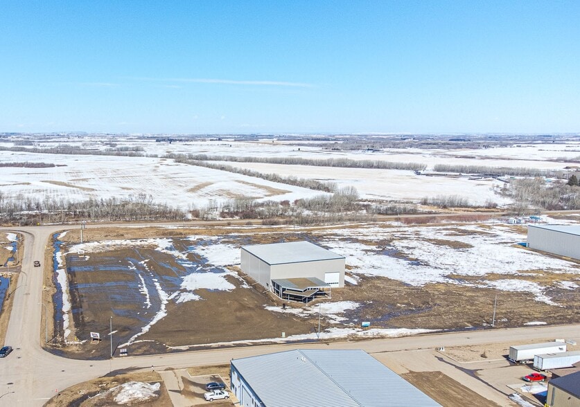 More Photos Of 6926 66 St, Lloydminster Land For Sale