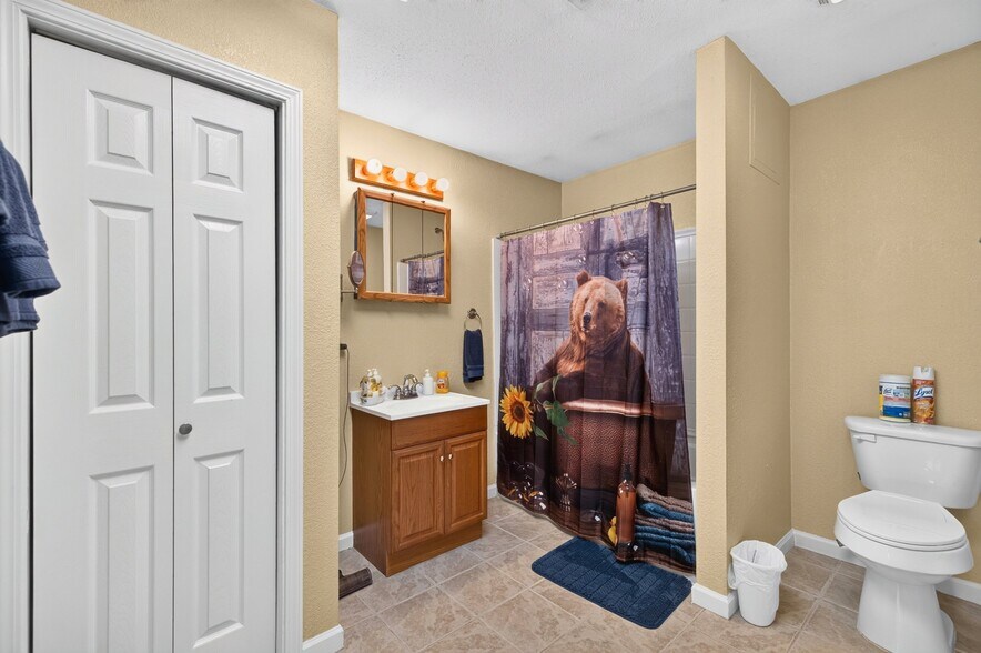 More Photos Of 4925 Hooper Hwy, Cosby Flex For Sale