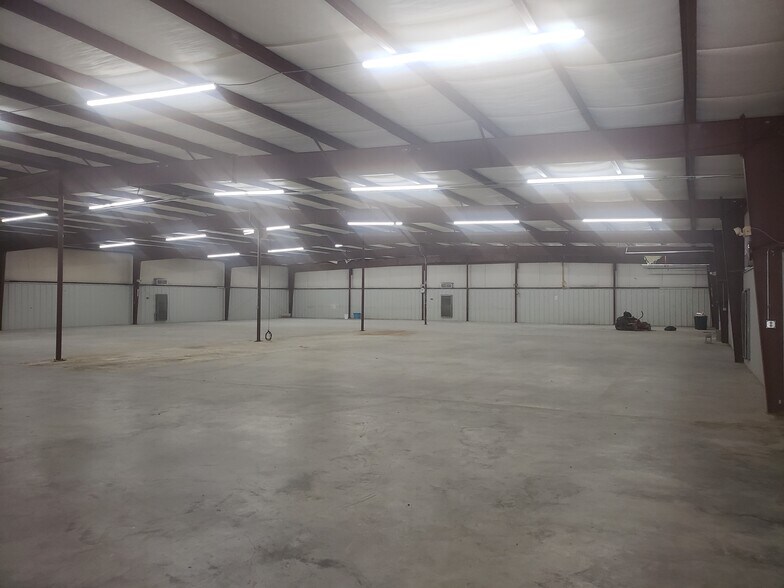 More Photos Of 133 Old Forreston Rd., Greeleyville Light Manufacturing For Sale