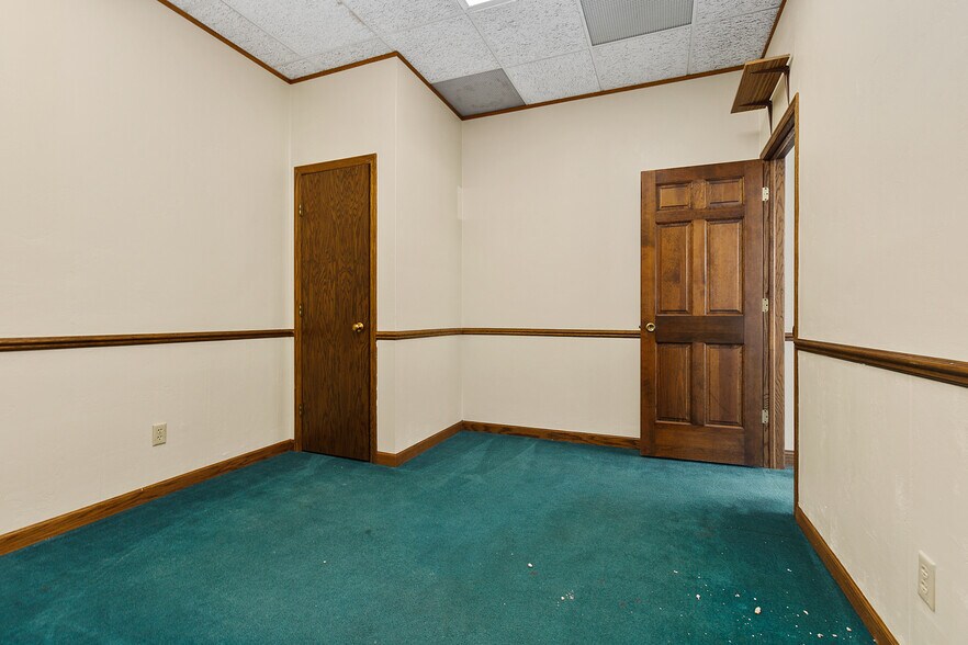 More Photos Of 20 Forest Ave, Fond Du Lac Apartments For Sale