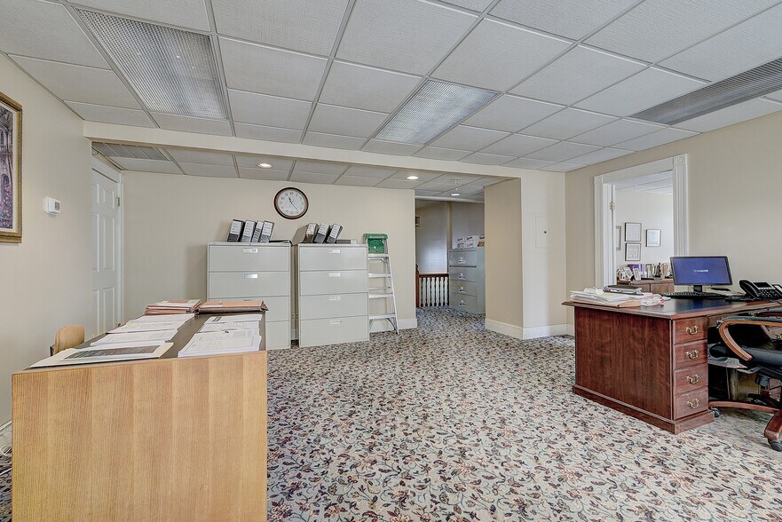 More Photos Of 10 S Prospect St, Verona Office Residential For Sale