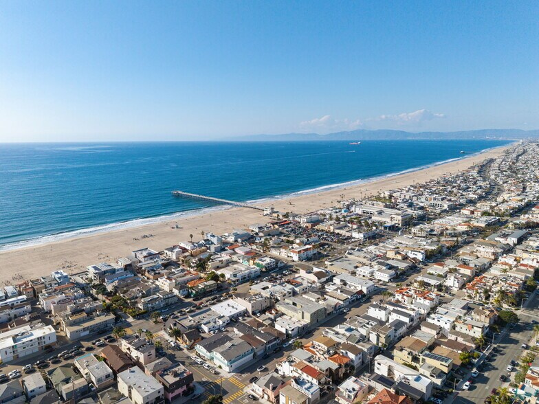 More Photos Of 825 Manhattan Ave, Hermosa Beach Apartments For Sale