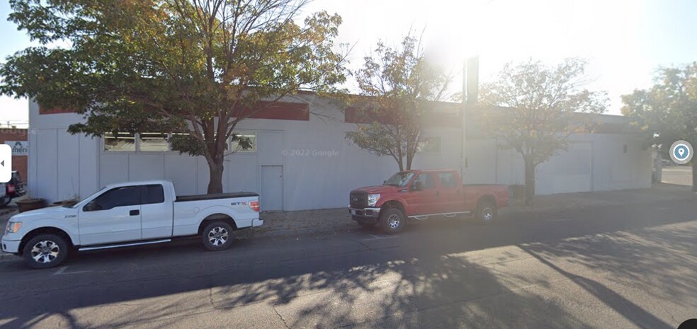 More Photos Of 88 SW 3rd Ave, Ontario General Retail For Sale