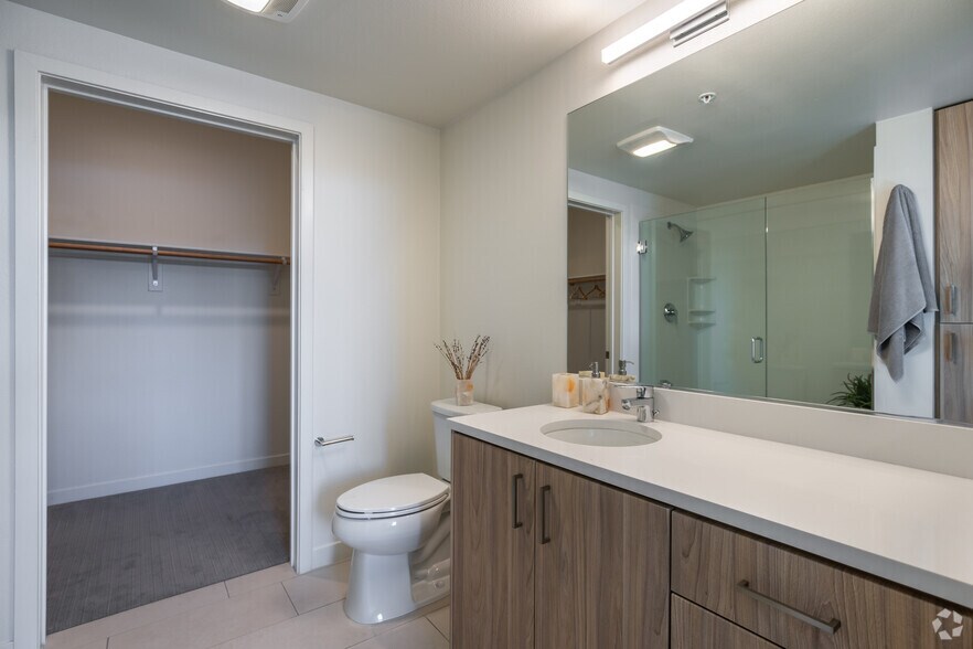 More Photos Of 3093 Broadway, Oakland Apartments For Lease