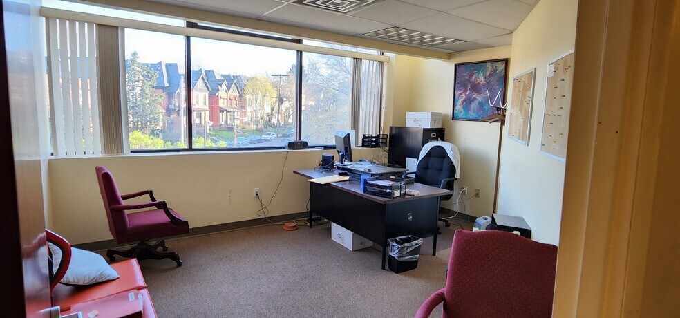 More Photos Of 5750 Baum Blvd, Pittsburgh Loft Creative Space For Lease